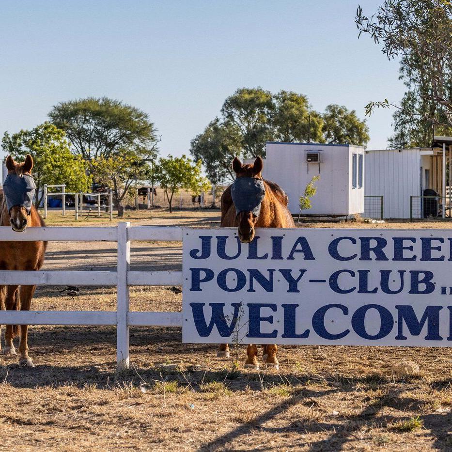 A remote Australian town seeks a doctor, offering a $400,000 salary and free rent